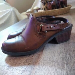 Teva Foxy Brown Leather Clogs Size 7 Mule Removable Strap Casual Shoes